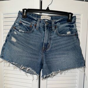 Abercrombie & Fitch Mid Rise Boyfriend Jean Shorts.